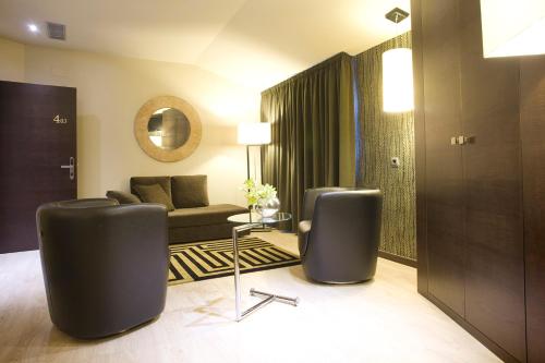 Suite del hotel Torre De Nuñez. Foto 3