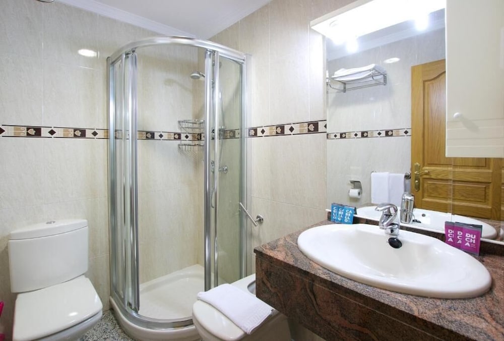 Apartamento estándar, 1 habitación, terraza (4 people) del hotel Nuriasol. Foto 13