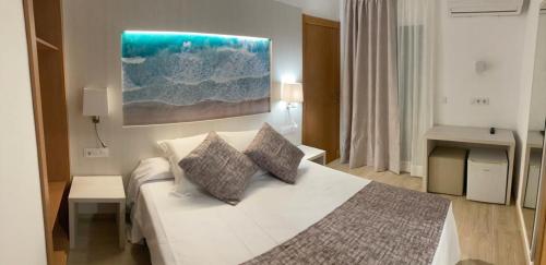 Habitación Doble Premium del hotel Amic Colon. Foto 4