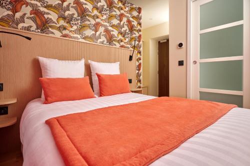Habitación Doble Estándar del hotel VLH Montparnasse Eiffel. Foto 13