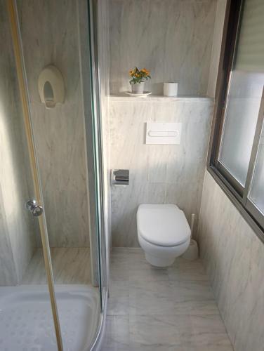 Habitación Doble del hotel Aranda. Foto 7