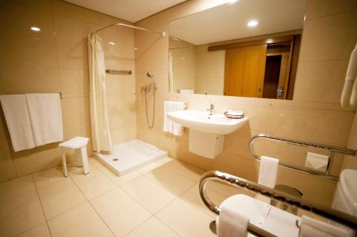 Habitación Doble adaptada para personas con discapacidad - 2 camas del hotel Bagoeira. Foto 3