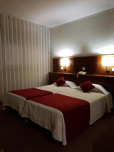 Habitación Doble - 2 camas del hotel Luso Brasileiro. Foto 1