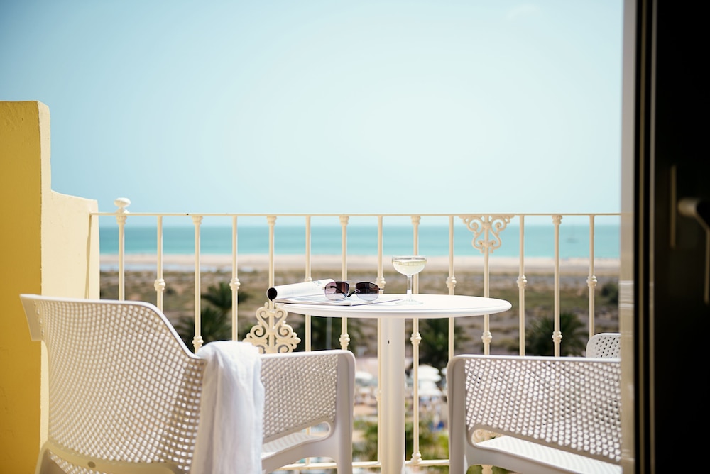 Habitación doble, vistas al mar del hotel Buganvilla and Spa. Foto 8