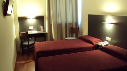 Habitación Doble - 2 camas del hotel Alfinden. Foto 2