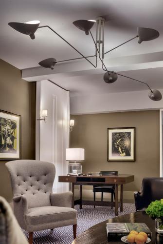 Executive con cama extragrande del hotel The Carlyle, A Rosewood. Foto 6