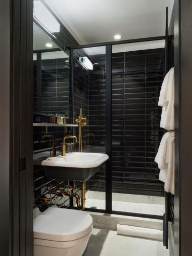 Estudio con cama grande del hotel Gem Chelsea. Foto 2