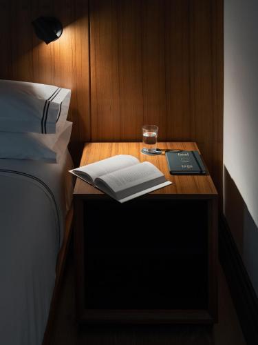 Habitación adaptada para personas de movilidad reducida - 1 cama grande del hotel Gem Chelsea. Foto 3