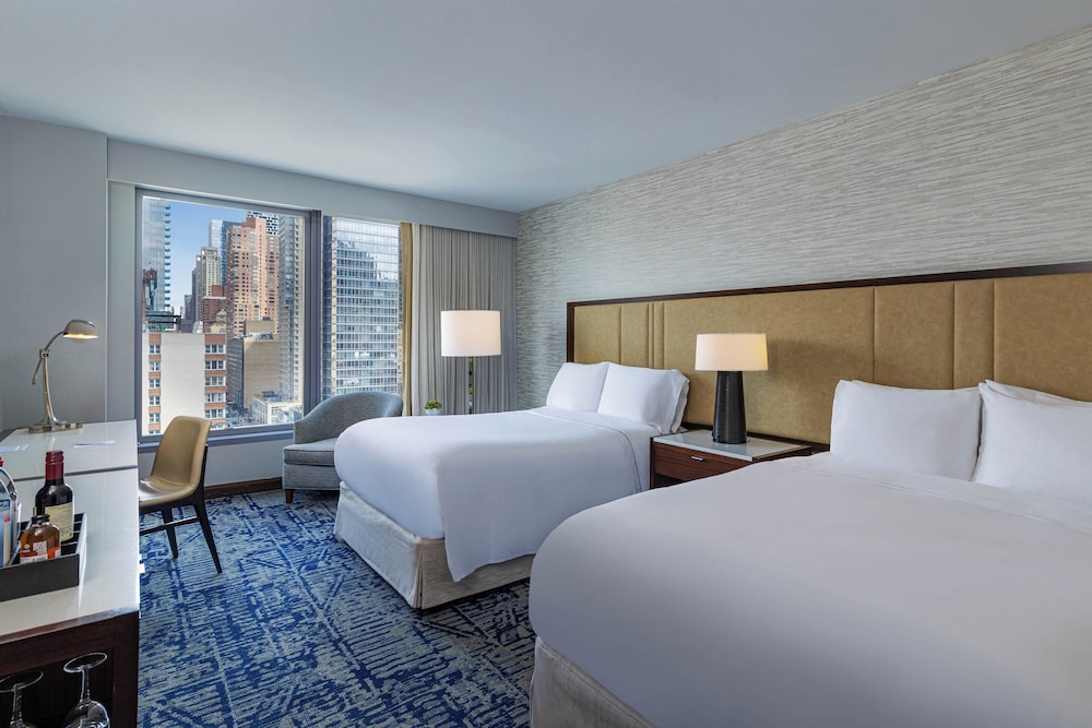 Habitación Premium, 2 camas dobles (Midtown View) del hotel Intercontinental New York Times Square. Foto 7