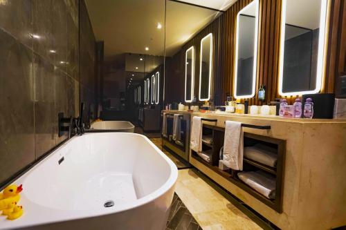 Selección Familiar - Suite Junior con piscina privada en la azotea del hotel Grand Palladium Kantenah Resort and Spa All Inclusive. Foto 4