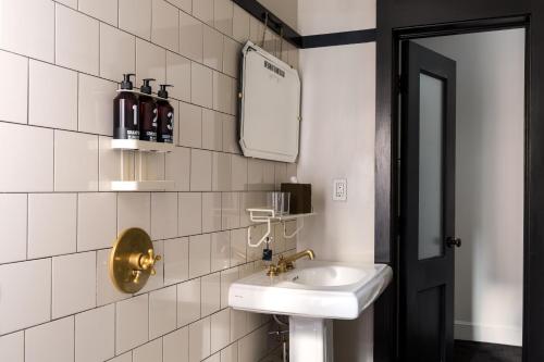 Habitación mediana - Cama extragrande del hotel Ace Hotel New York