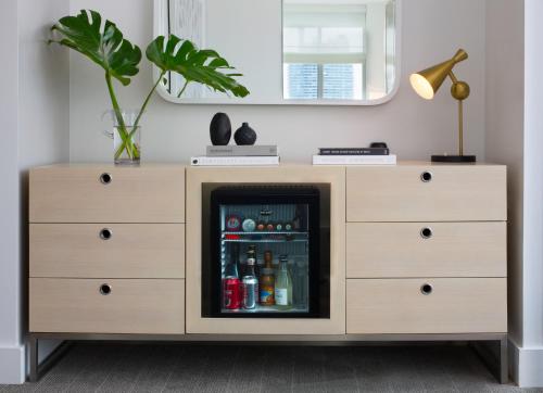 Alojamiento Premier con cama extragrande del hotel Ink 48. Foto 5