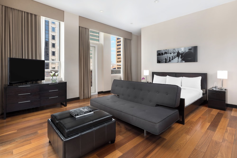 Suite estudio ejecutiva, 1 habitación, terraza del hotel Hotel 57. Foto 1