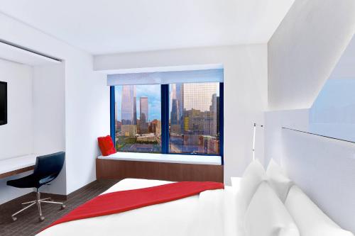 Habitación Deluxe con cama extragrande - No fumadores del hotel The Washington. Foto 4