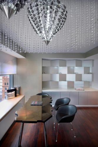 Suite Deluxe de 1 dormitorio con vistas a la ciudad - 1 cama extragrande - No fumadores del hotel The Washington. Foto 10