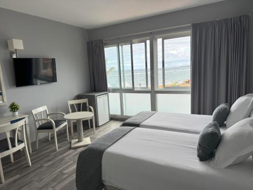 Estudio con vistas al mar del hotel Colón Playa. Foto 2