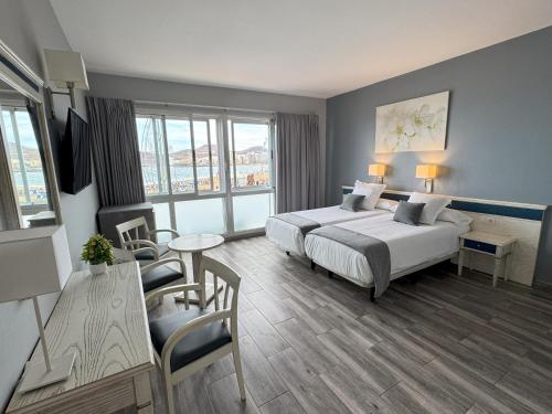 Estudio con vistas al mar del hotel Colón Playa. Foto 5