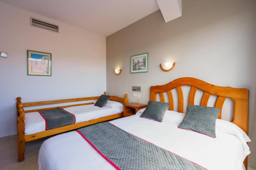 Habitación familiar del hotel Costa Andaluza