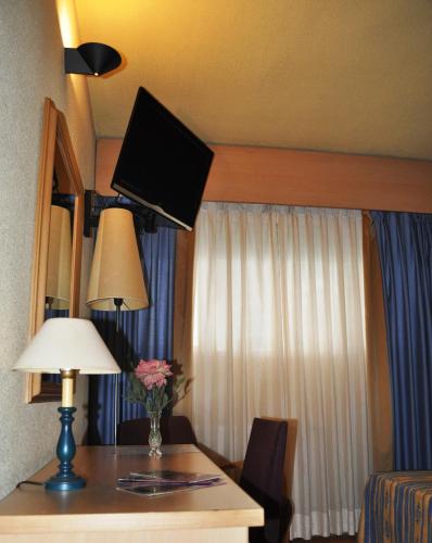 Habitación Doble - 1 o 2 camas del hotel España. Foto 5