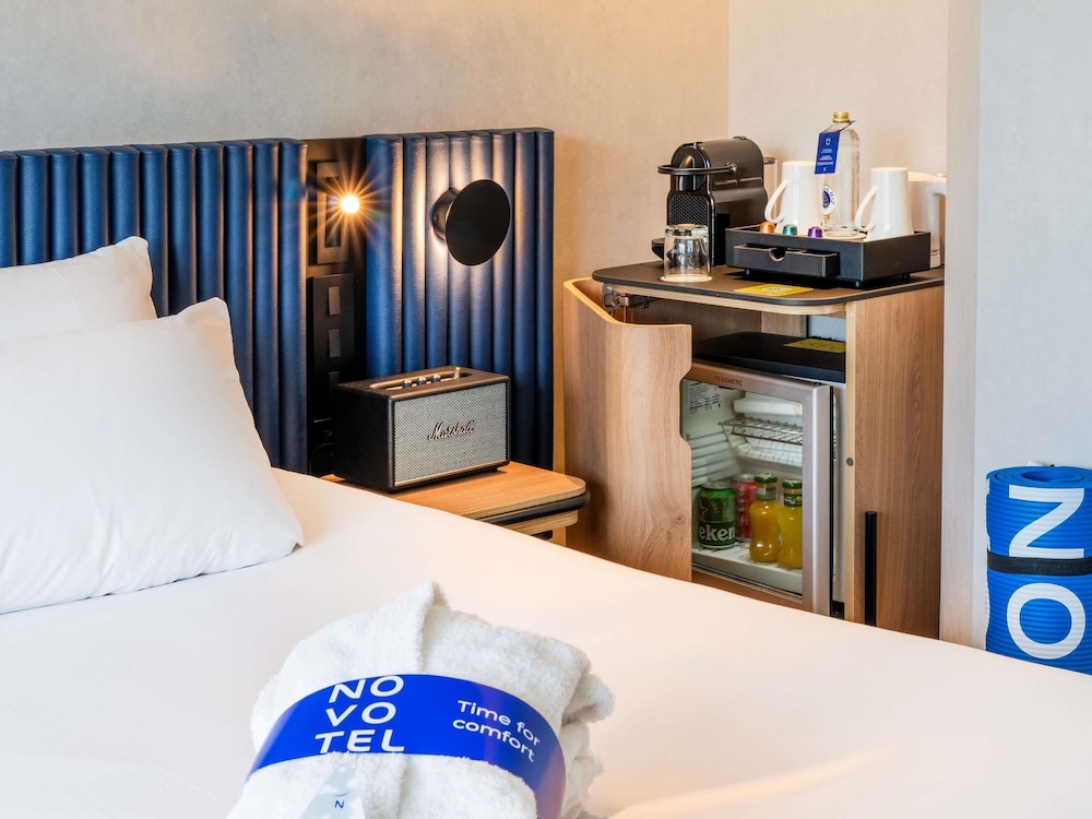 Habitación Executive Deluxe con 1 cama Queen en el edificio Deluxe del hotel Novotel Madrid Feria and Airport. Foto 1