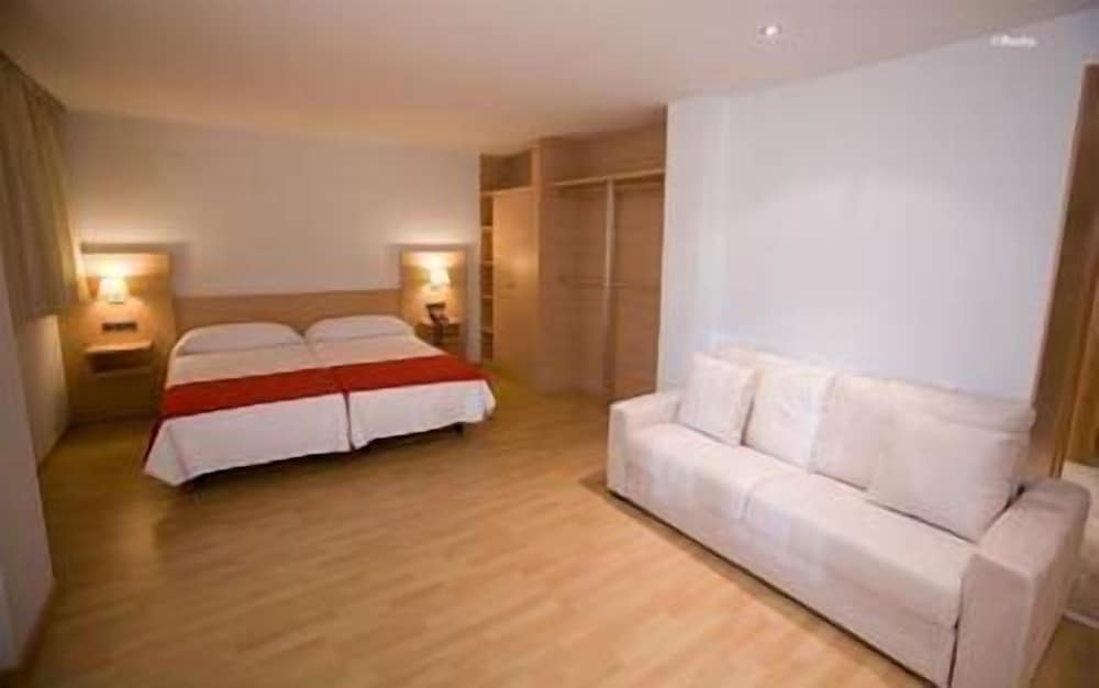 Habitación cuádruple del hotel Bag. Foto 3