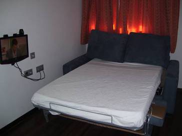 Habitación familiar del hotel De Francia Y París. Foto 2