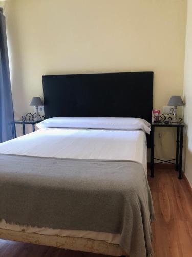 Habitación Doble Económica - 1 o 2 camas del hotel Orfebre Góngora. Foto 7
