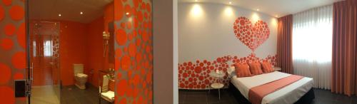 Habitación Triple Deluxe del hotel Indiana. Foto 7