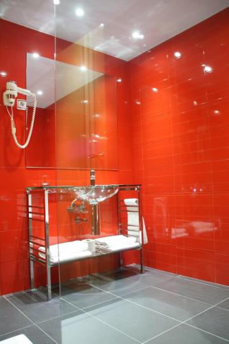 Habitación Triple Deluxe del hotel Indiana. Foto 18