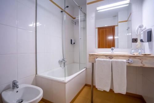 Habitación Doble - 1 o 2 camas del hotel Yit Conquista De Toledo. Foto 10