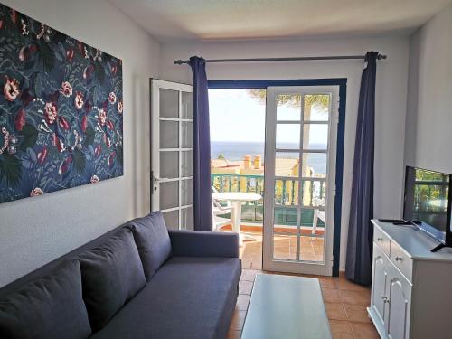 Apartamento Vista Mar Balcón o Terraza 1 habitación 2 Camas individuales del hotel Oasis San Antonio. Foto 5