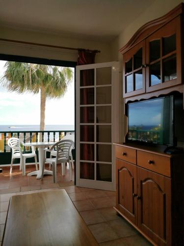 Apartamento con vistas al mar del hotel Oasis San Antonio. Foto 7