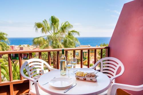 Apartamento con vistas al mar del hotel Oasis San Antonio. Foto 13