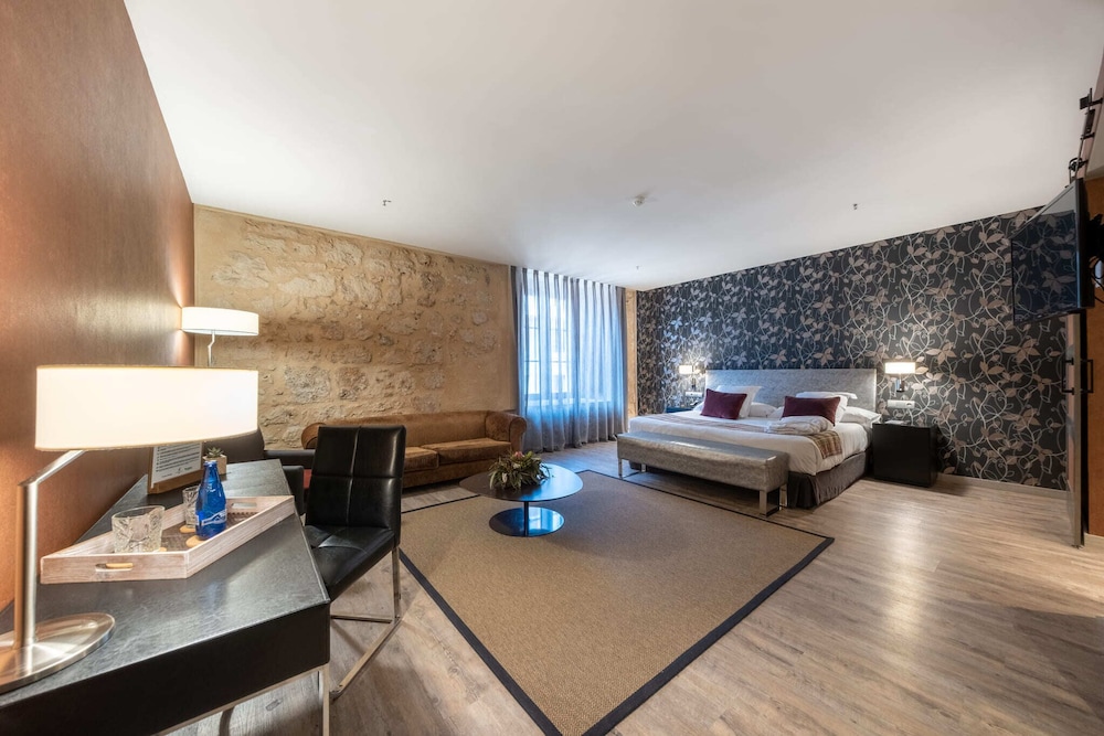 Junior Suite Claustro del hotel Castilla Termal Burgo De Osma. Foto 1