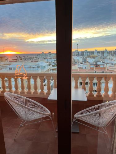 Habitación Doble con vistas al mar del hotel Vent De Mar. Foto 6