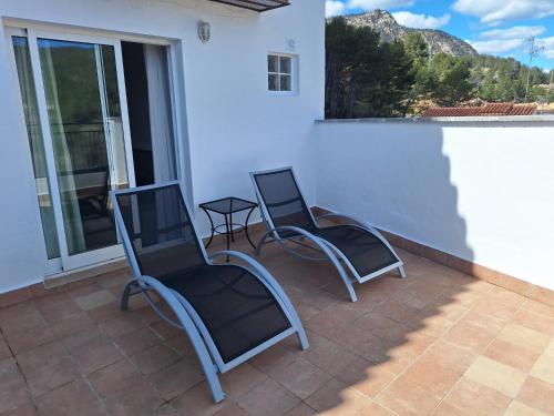 Habitación Doble Superior con terraza y vistas al río del hotel Xauen. Foto 11