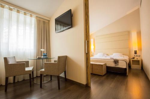 Suite Junior del hotel Yomo Mola Park. Foto 3