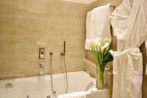 Suite del hotel FIRENZE E CONTINENTALE. Foto 5