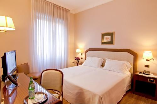Habitación Doble del hotel Bristol. Foto 16