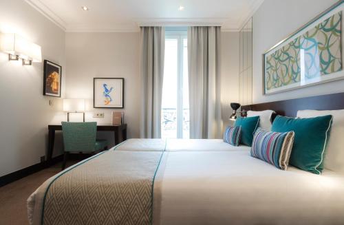 Habitación Doble Deluxe - 2 camas del hotel Montfleuri Paris. Foto 2