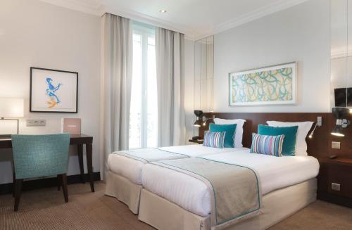 Habitación Doble Deluxe - 2 camas del hotel Montfleuri Paris. Foto 3