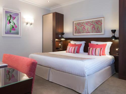 2 Habitaciones Dobles Deluxe comunicadas del hotel Montfleuri Paris. Foto 2