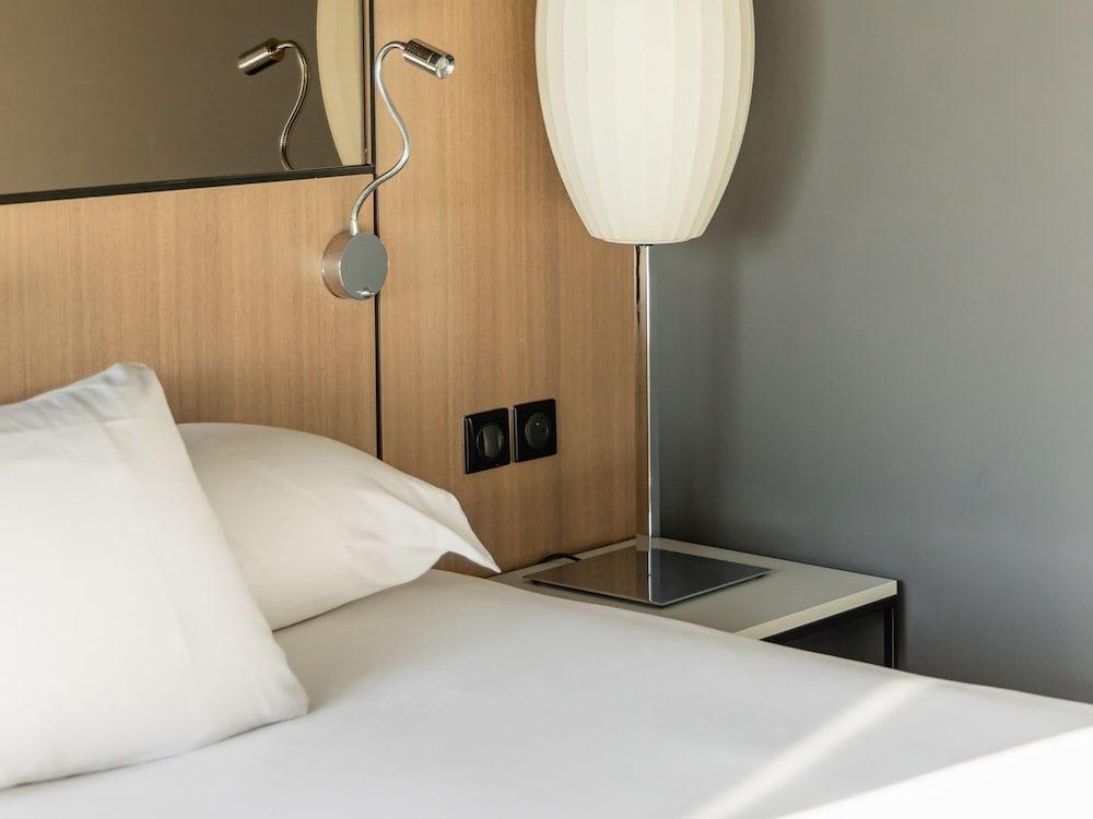 Habitación Superior Familiar del hotel Pullman Bordeaux Lac. Foto 2