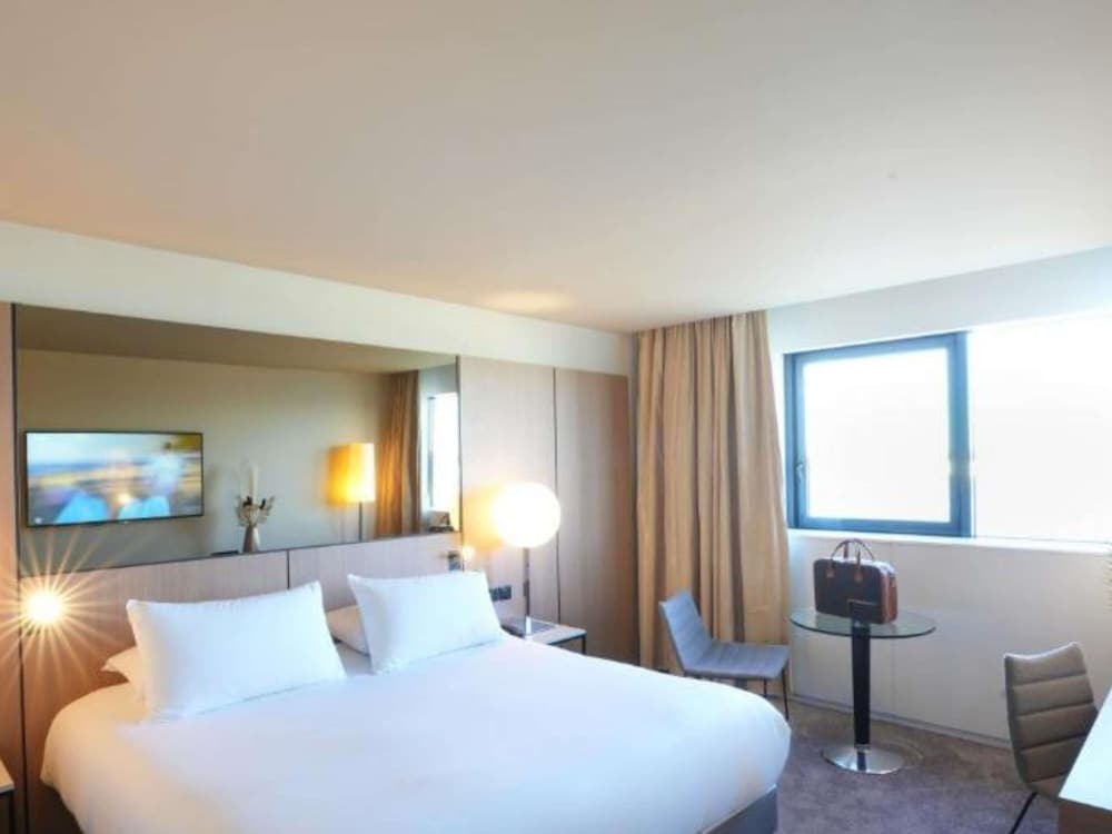 2 Habitaciones Familiares Comunicadas del hotel Pullman Bordeaux Lac. Foto 3