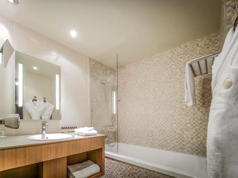 2 Habitaciones Familiares Comunicadas del hotel Pullman Bordeaux Lac. Foto 4