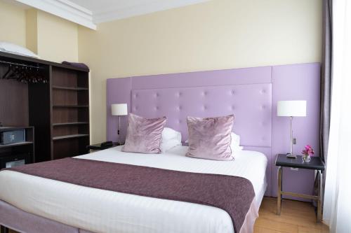 Habitación Doble Superior del hotel LE 123 ELYSEES. Foto 4