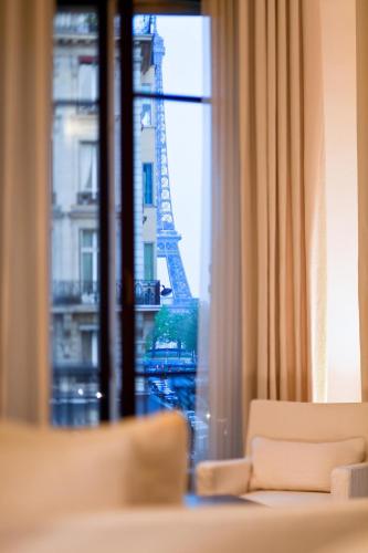 Suite Eiffel View con vistas a la Torre Eiffel - 1 cama extragrande del hotel Le Metropolitan a Tribute Portfolio. Foto 6