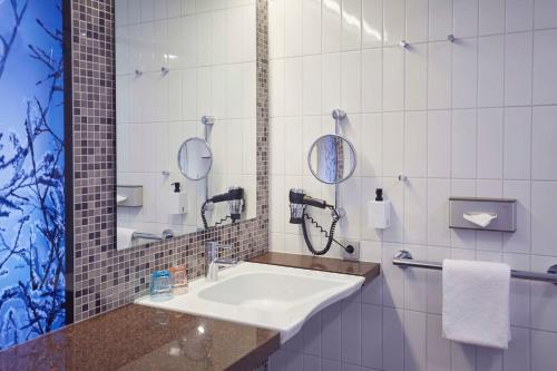Habitación Doble Estándar del hotel Scandic Berlin Potsdamer Platz. Foto 6