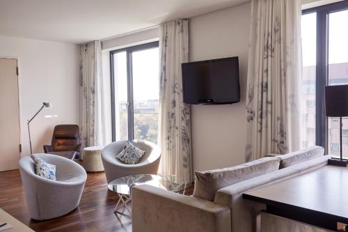 Suite Executive del hotel Scandic Berlin Potsdamer Platz. Foto 8