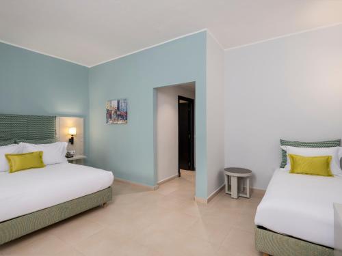 Habitación Triple Estándar del hotel Labranda Targa Club Aqua Parc. Foto 4